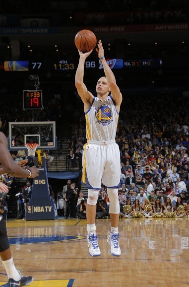 运动员们常 运动员们常