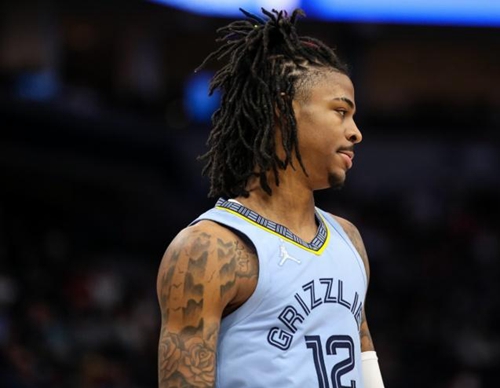 会展示了他 会展示了他