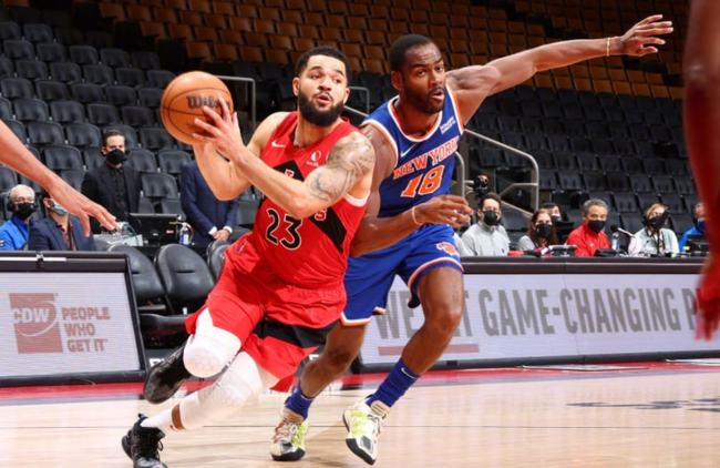 边或一脚直 边或一脚直